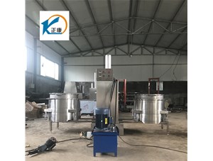 壓榨機發(fā)貨，正康機械值得信賴